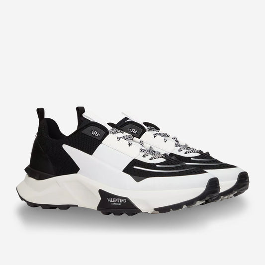Valentino Garavani True Act Low Top Sneaker