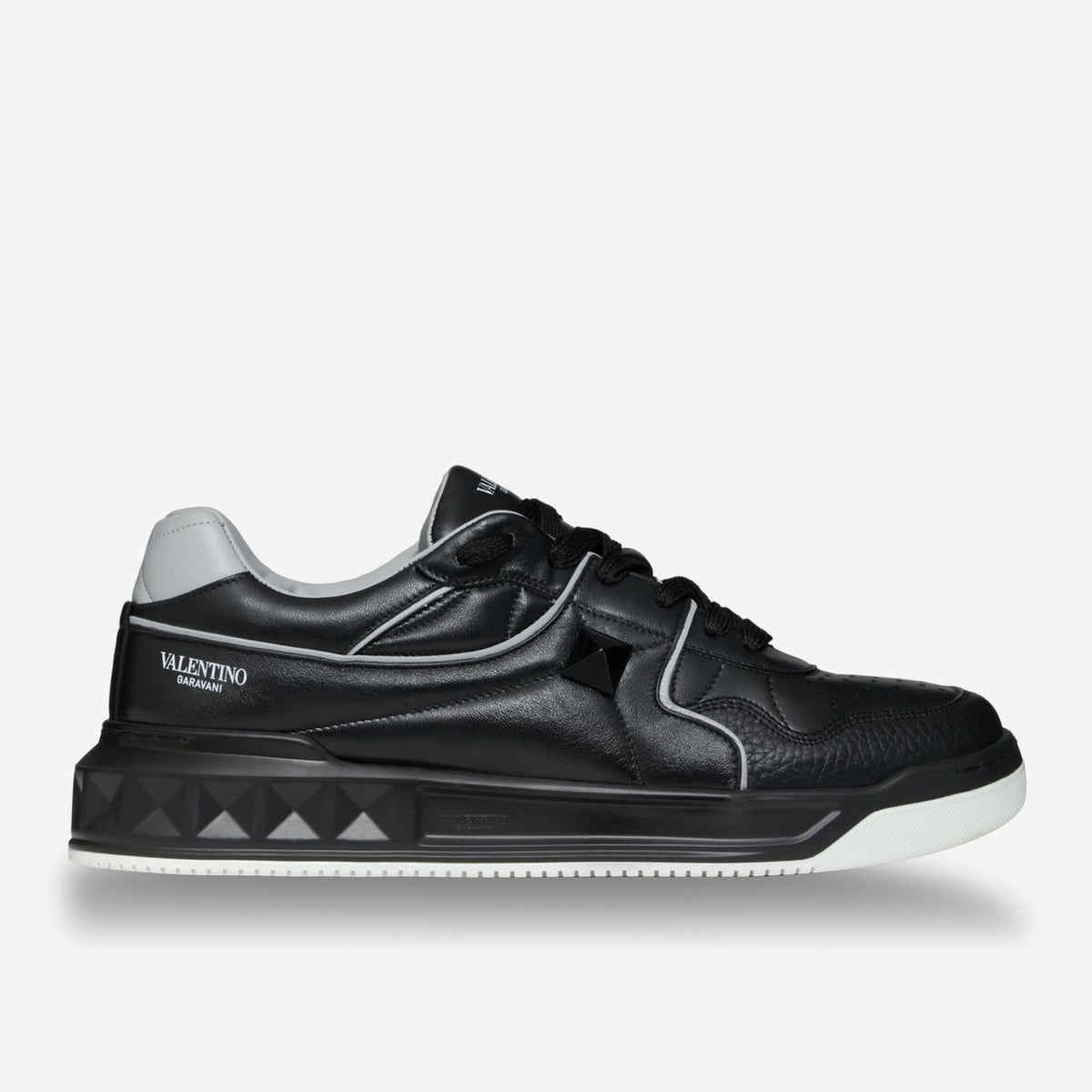 Valentino Garavani One Stud Low-Top Nappa Sneaker
