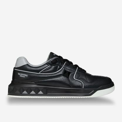 Valentino Garavani One Stud Low-Top Nappa Sneaker