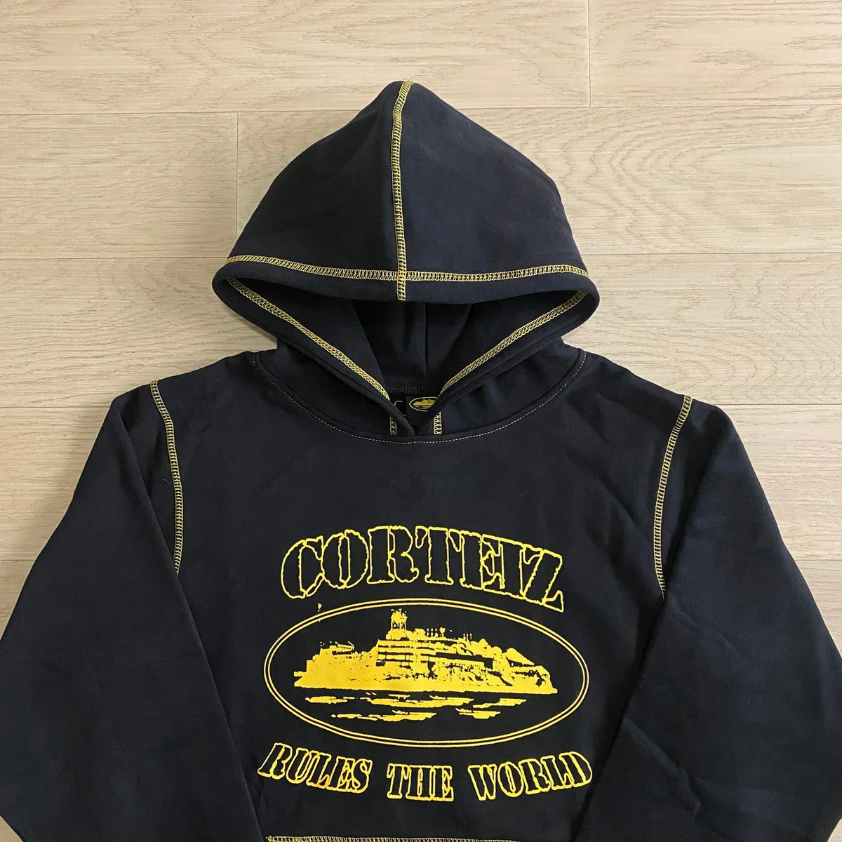 CORTEIZ Alcatraz Hoodie - Black/Yellow