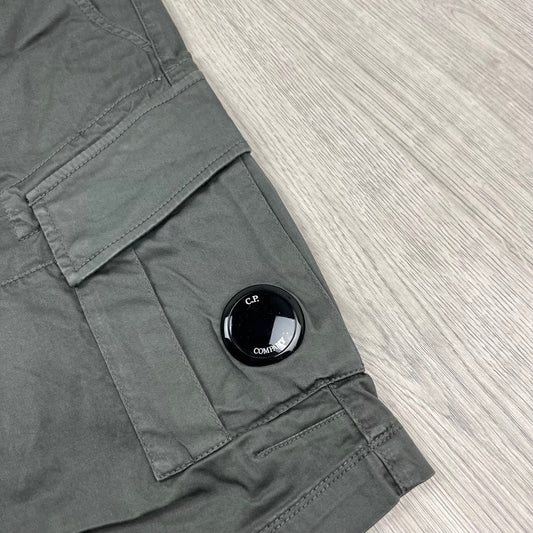 CP Company Cargo Shorts - Smoked Pearl Castmark