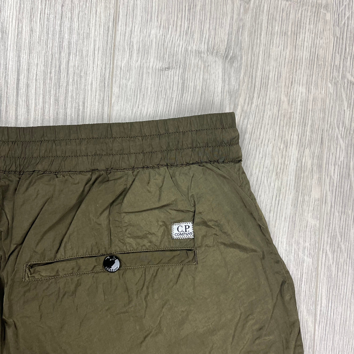 CP Company Chrome Cargo Trousers - Ivy Green Castmark