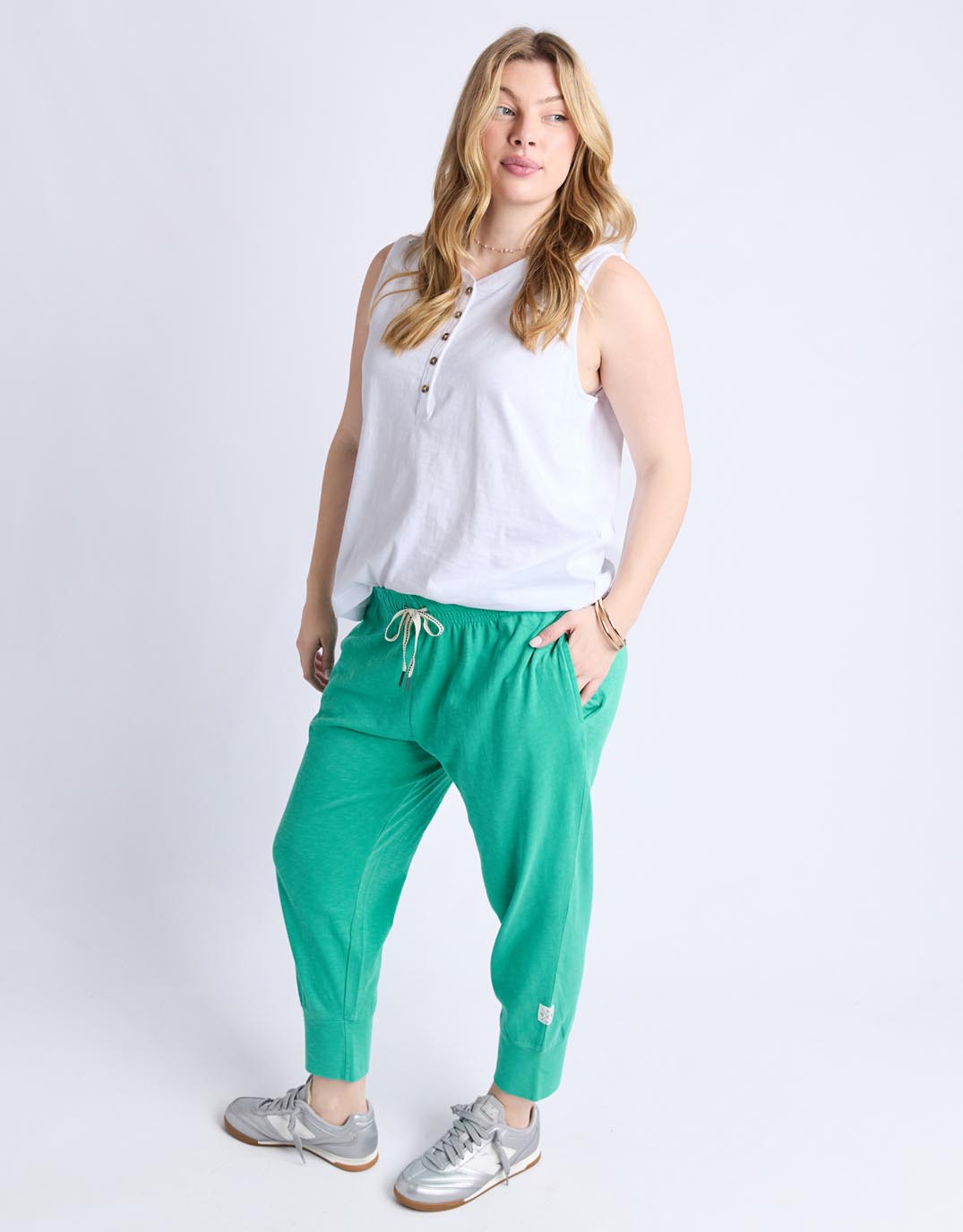 3/4 Brunch Pant - Gumdrop Green