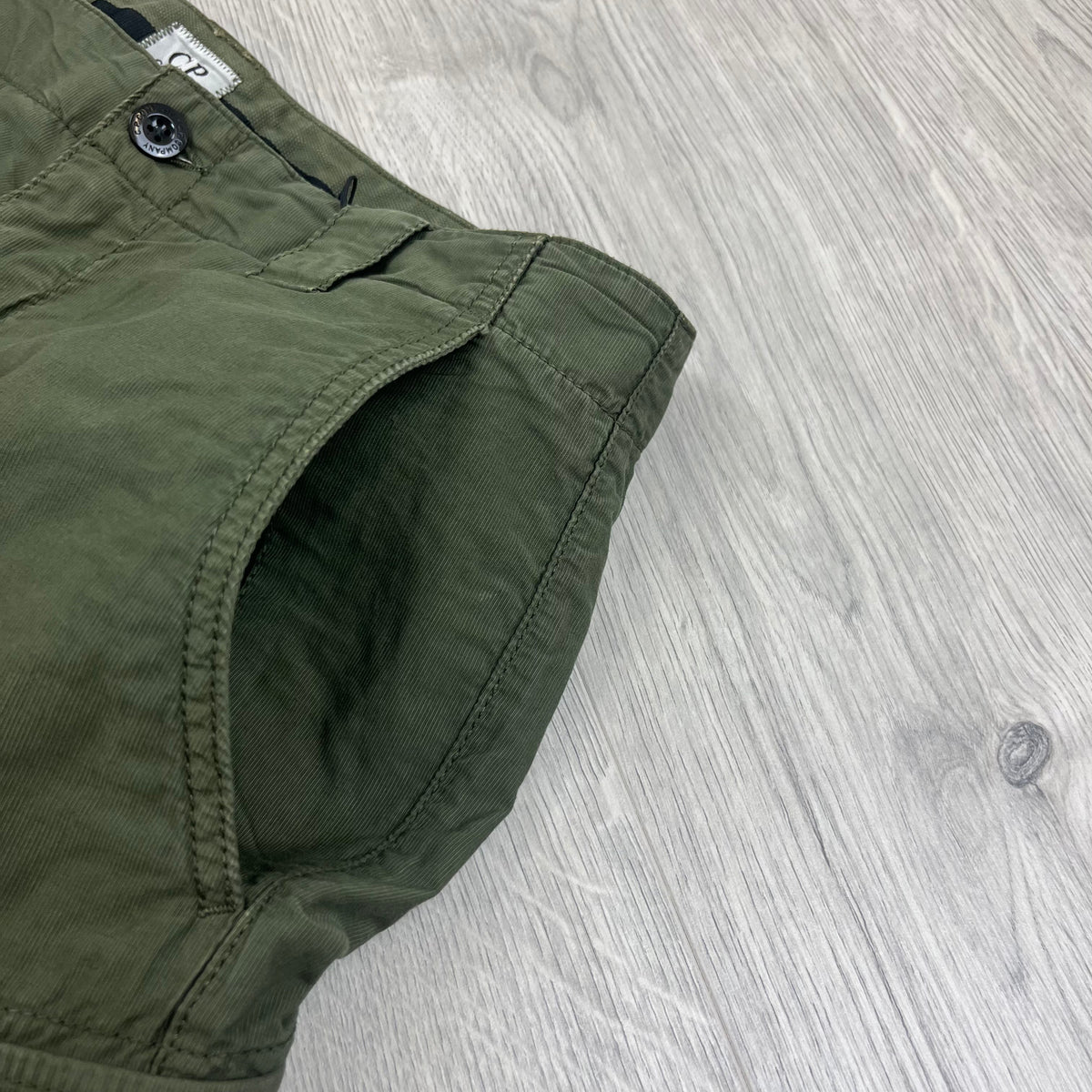 CP Company Cargo Shorts - Bronze Green Castmark