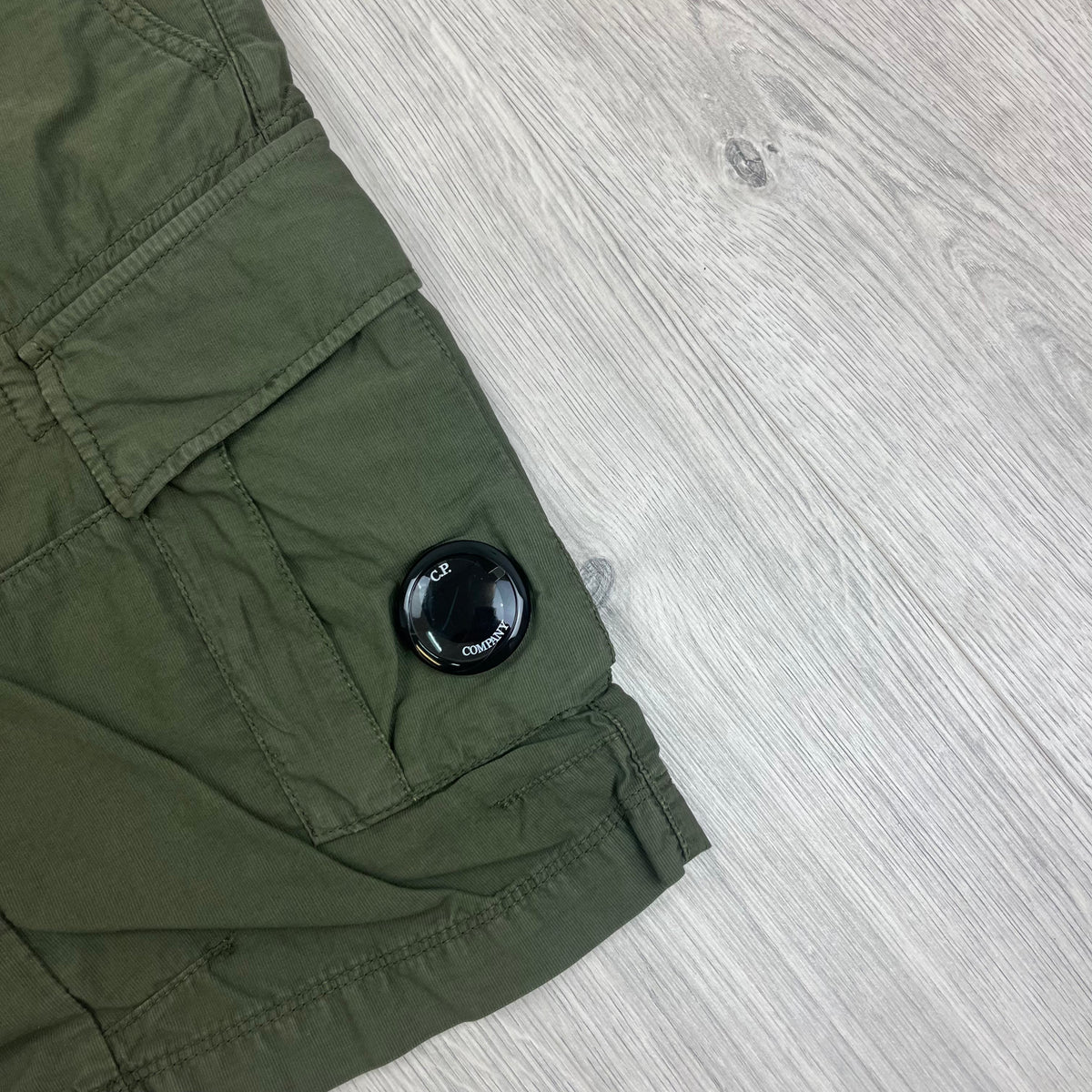 CP Company Cargo Shorts - Bronze Green Castmark