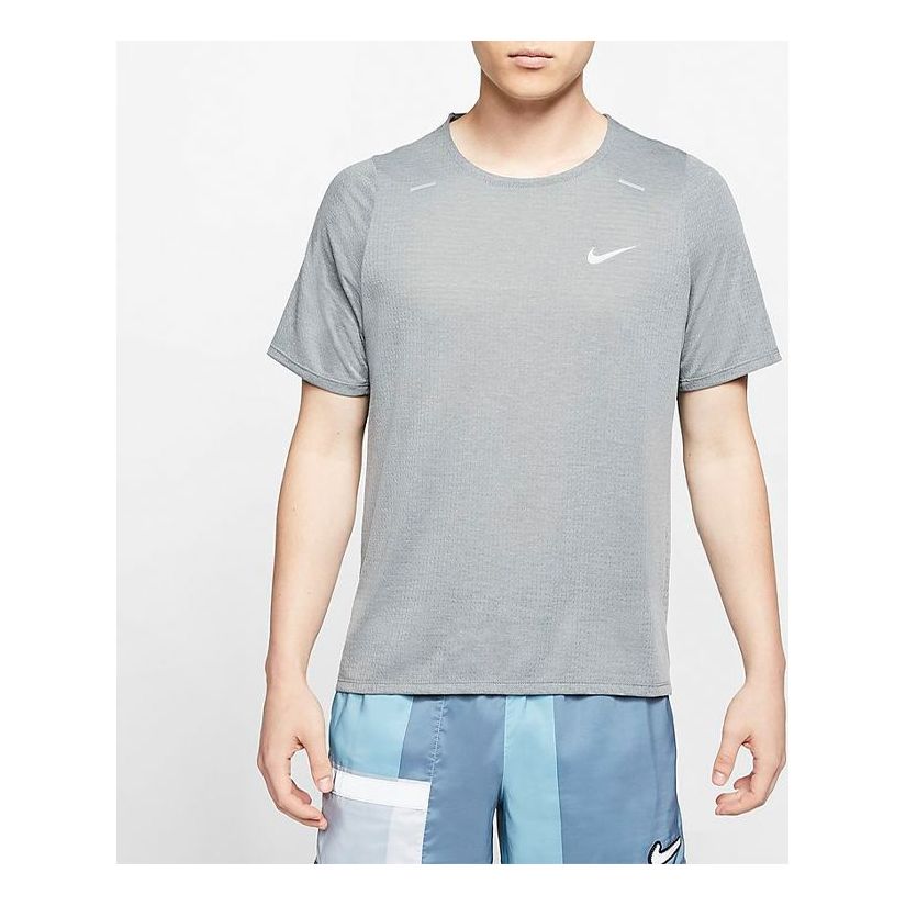 Nike Rise 365 Running Breathable Small Short Sleeve Gray CJ5421-097