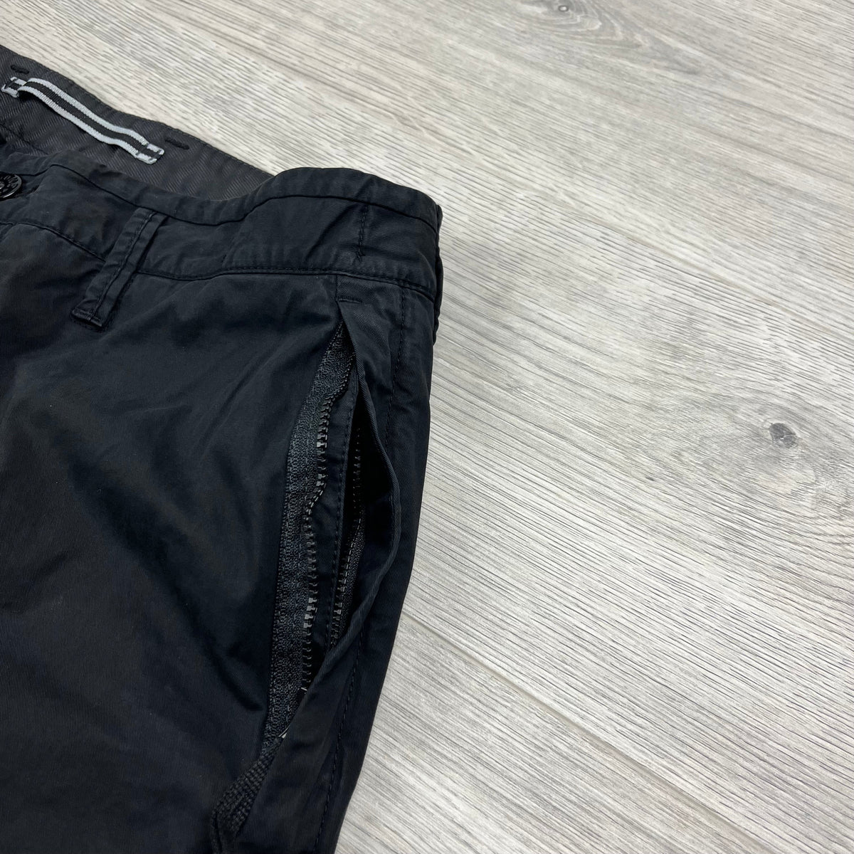 Stone Island Cargo Shorts - Black Castmark