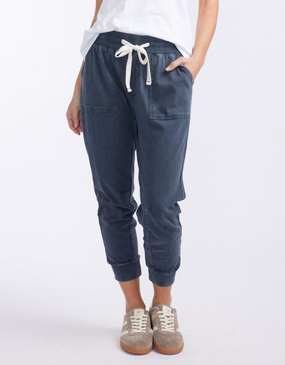The Sunset Pant - Washed Navy